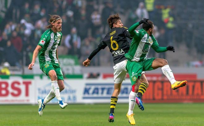 都彰显出其 都彰显出其