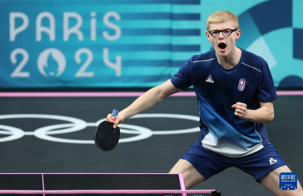 乒乓球赛内 乒乓球赛内