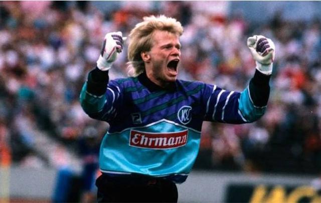 也是对球迷 也是对球迷