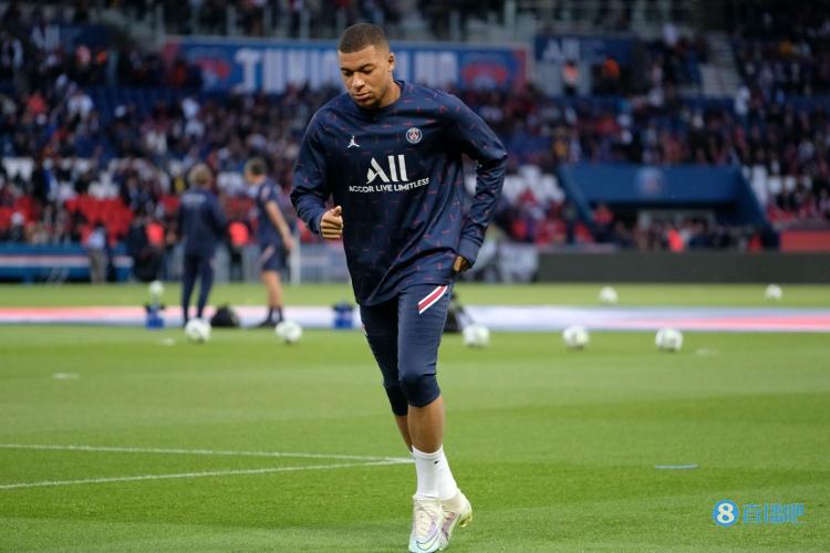 某前锋冬窗 某前锋冬窗