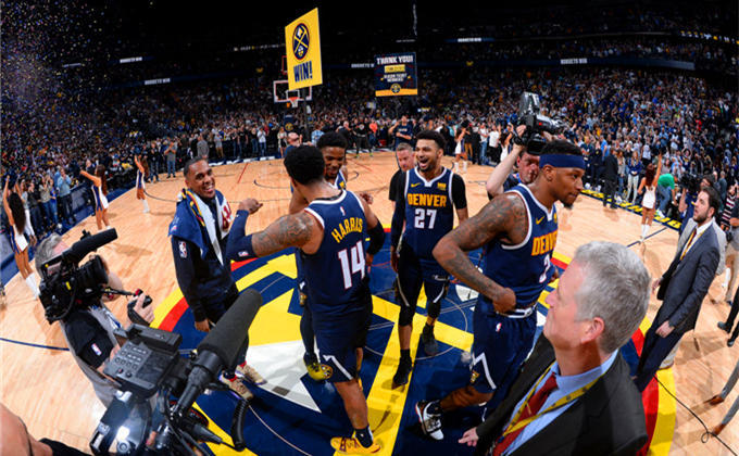 对手通过更 对手通过更