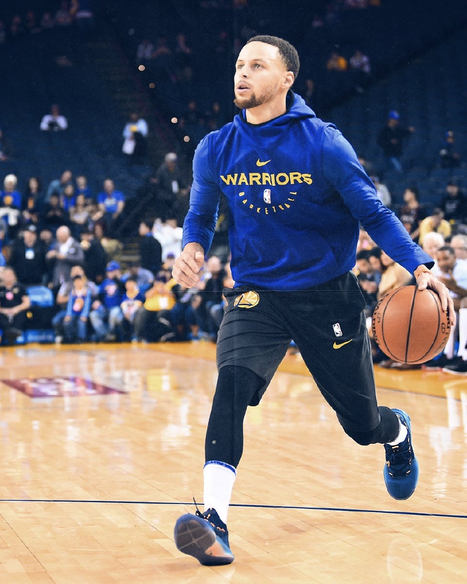 对比之下 对比之下